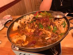 八爪鱼牛肉锅-东吉馆韩式餐厅(八经街总店)