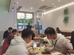 -蒙自源米线大王(花园城商场店)