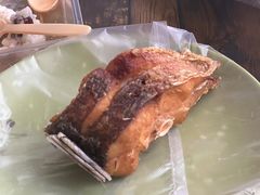-艾力江和田馕坑烤肉店