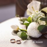 这组室内婚纱照简直是美到发光了