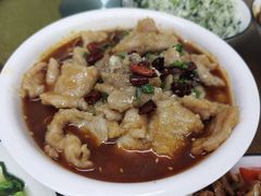 -胡子饮食店