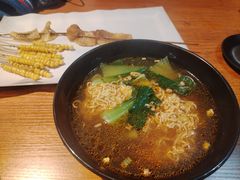 -京狮炙燥·精酿烧烤(首经贸店)