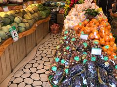 -PAGODA百果园(深圳天琴阁店)