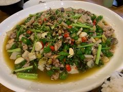 藤椒牛蛙鸡-三猫黑鱼花(南大店)