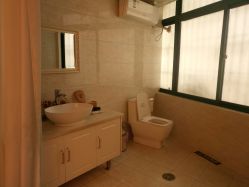 -悦芳庭美肤美体品牌集合店