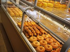 枫糖唱片-好利来(世纪广场店)
