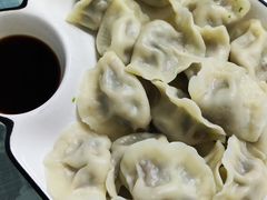 -天天向上素食餐厅(五台山店)