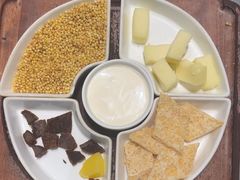 -哈啾嗨·新概念蒙餐(红星新城店)