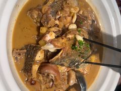 -黄泥岗·地道湖北菜(奥特莱斯店)