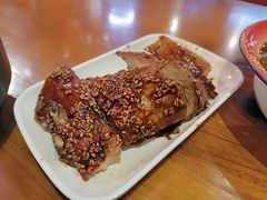 -爆炸头阿姨小四川正宗川味小吃(无任何分店)