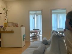 -至艾推拿院·三伏灸(昆城广场店)