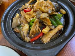 -胡子饮食店