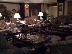 -白玉兰广场停车场