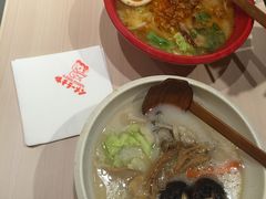 酸酸辣辣面和菇菌拉面-味千拉面(双井店)