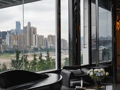 -Yolo私汤温泉设计师酒店(重庆南滨路店)