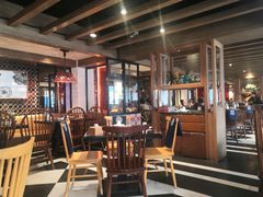 大堂-江边城外烤全鱼(方庄时代购物中心店)
