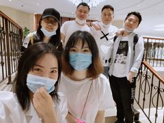 -满江红四季餐厅 · 国家五钻级酒家(新纪元大酒店店)