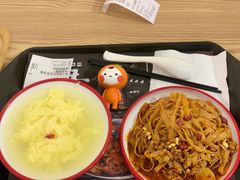 -十三朝牛馍王擀面皮(骡马市店)