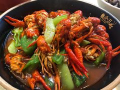 -鲁小三·大骨自助(金山总店)