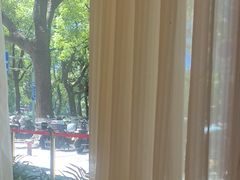 -意卡菲·欢乐聚会餐厅(华侨店)
