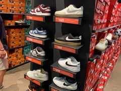 -NIKE上海青浦优选体验店