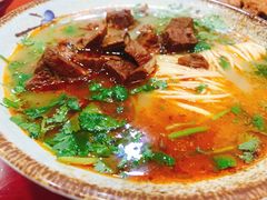 -金杨拉面王小吃面馆·牛三宝面·红烧牛肉粉