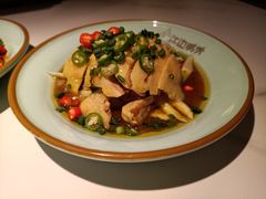 -江边城外烤全鱼(世茂广场店)