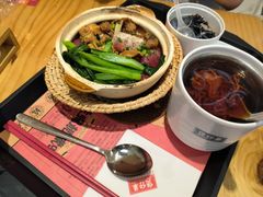 -华记煲仔华·煲仔饭(市桥易发店)