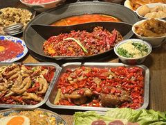 -萍姐火锅·公路夜市(武汉首店)