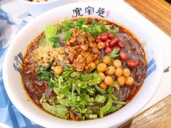 传统酸辣粉-宽窄巷成都菜(青岛路万达广场店)