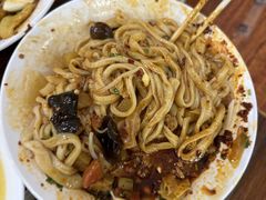 -王菊美食街·王菊面馆(总店)