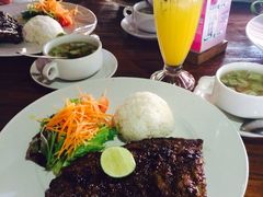-Pundi Pundi Restaurant