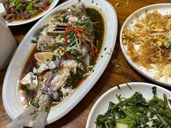 -芦茨金富饭庄·25年老字号·专做稻草鸡