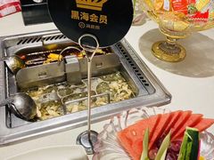 -海底捞火锅鲜切牛肉主题店(长寿路店)
