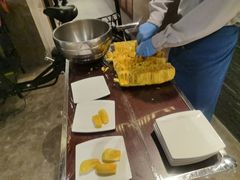 -三亚湾海居雅高铂尔曼度假酒店