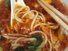 -三千粉牛肉米粉(来客茂店)