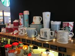 -星巴克(广州中华广场B1层店)