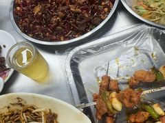 -小山羊功夫串·泰安烧烤·海鲜小炒老地摊店