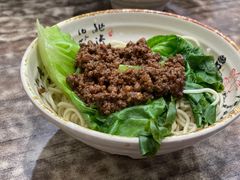 红味炸酱面-天府面庄(天平路店)