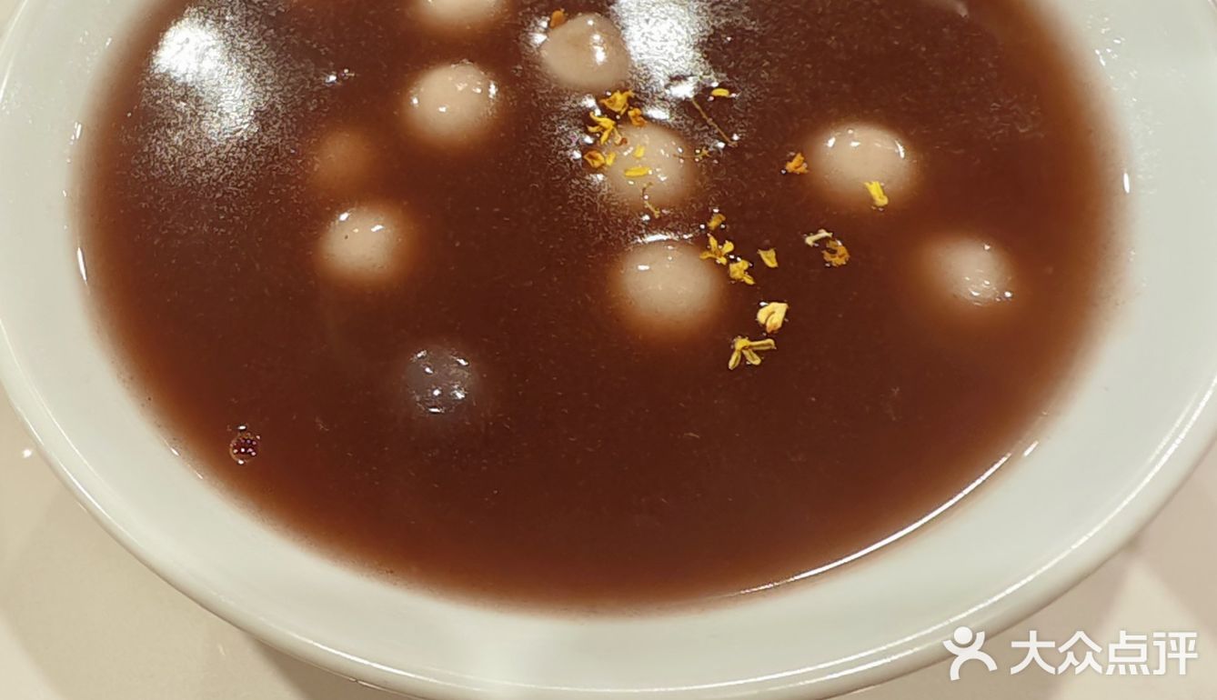 保留了食材本身的清甜。环境优雅，服务也很周到
