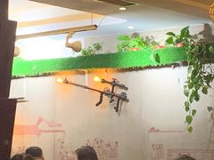 -万记麻辣烫国展总店