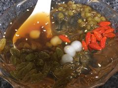 -黑白电视长沙小吃(美林M·LIVE天地东座店)