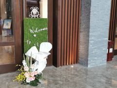 -三亚湾海居铂尔曼度假酒店