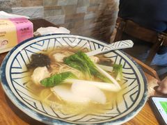 鲜虾馄饨面-大三元台湾鲁肉饭(沙井新桥店)