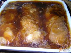 浓油赤酱的腐皮卷-潮福城大酒楼·潮味粤品·港式点心(湖滨北路店)