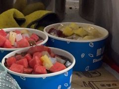 -帅小六刨冰·不一样的奶冰(总店)