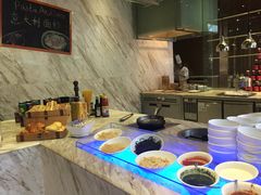 自助调料区-永安新城皇冠假日酒店-美厨自助餐厅