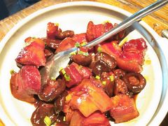 蘑菇红烧肉-中8楼风尚云南菜(颐堤港店)