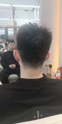 -V+SALON造型
