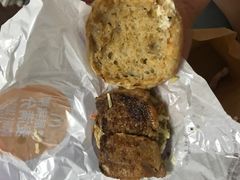 双层鸡腿麦满分-麦当劳(虹梅路地铁站店)